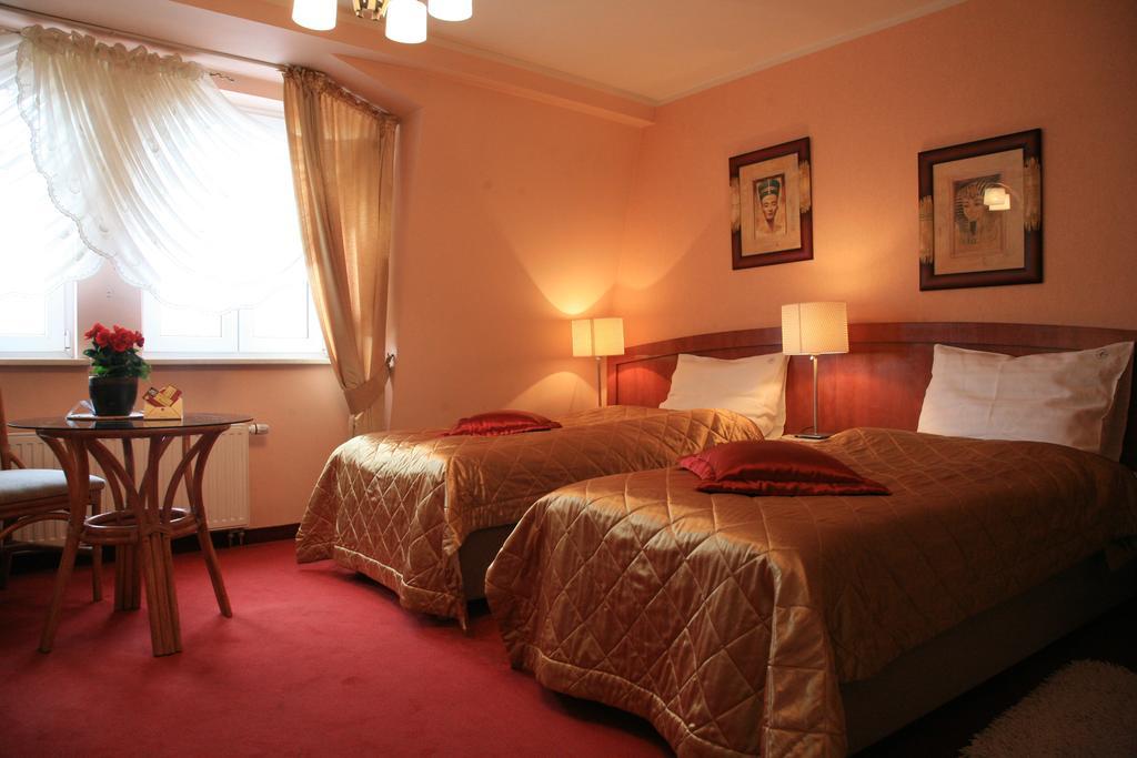 Hotel Atrium Nowy Tomysl Luaran gambar