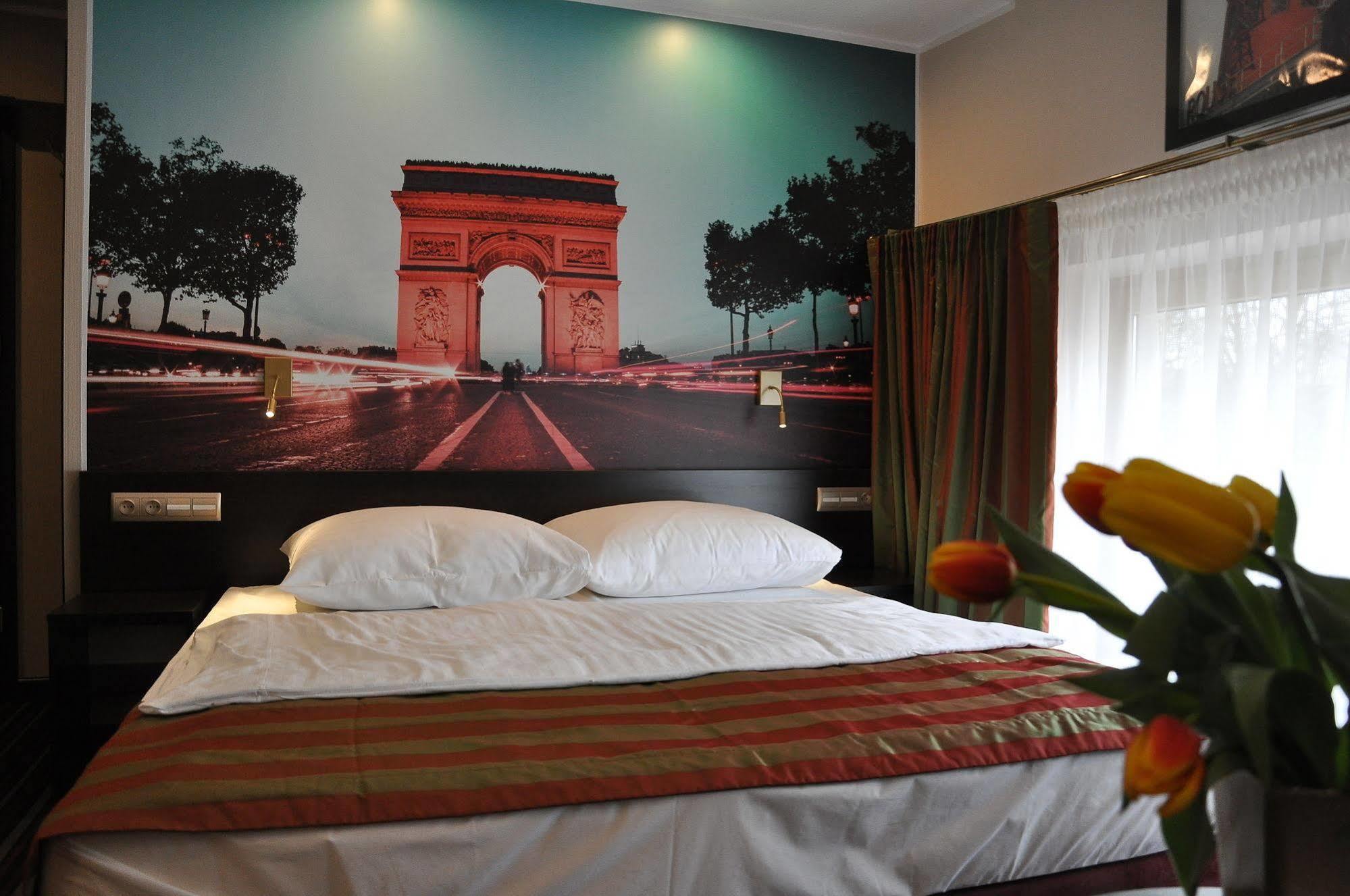 Hotel Atrium Nowy Tomysl Luaran gambar